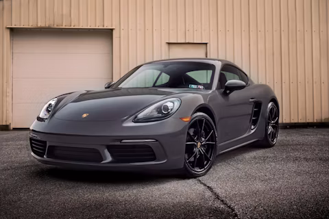 Porsche finished in colored paint protection film